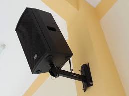 Loa hội trường treo tường 